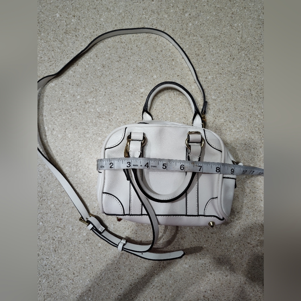 Small white Zara handbag